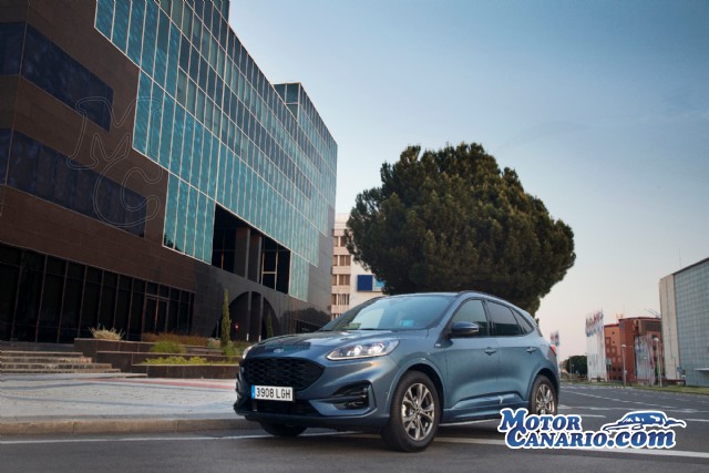 El nuevo Ford Kuga en Archiauto, con un precio tentador en su versión híbrida enchufable.